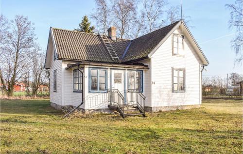 3 Bedroom Amazing Home In Lttorp