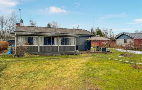 Lovely Home In Arboga With Kitchen