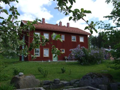 Allsta Gård Kretsloppshuset B&B